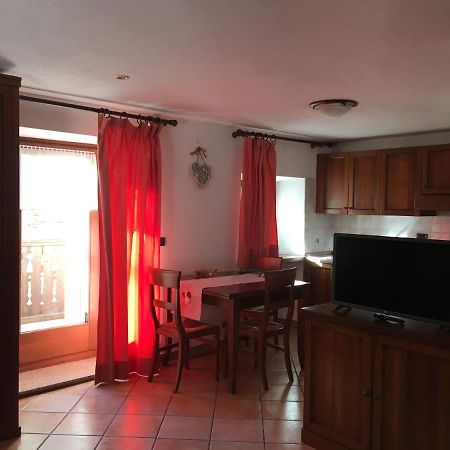 Lo Ponton Apartment Introd Exterior foto