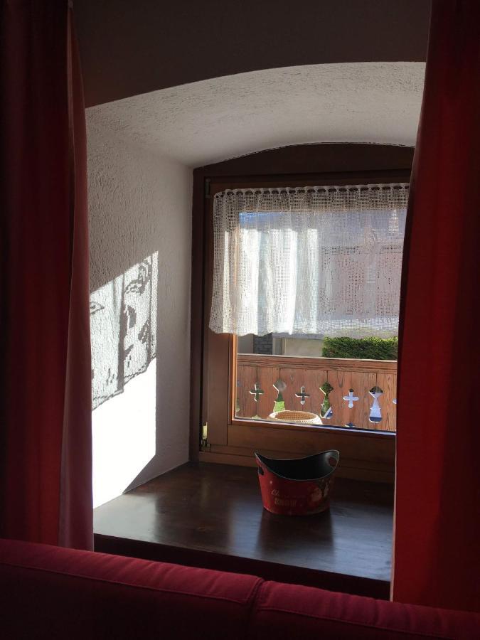 Lo Ponton Apartment Introd Exterior foto