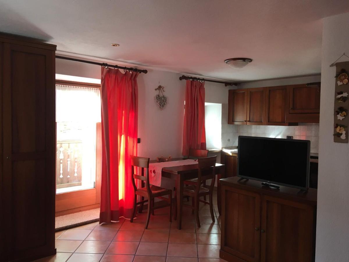 Lo Ponton Apartment Introd Exterior foto