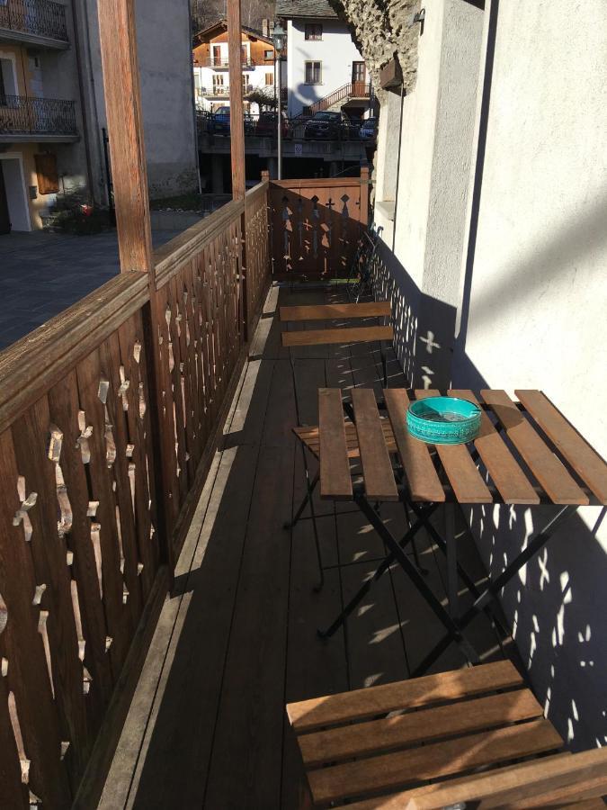 Lo Ponton Apartment Introd Exterior foto