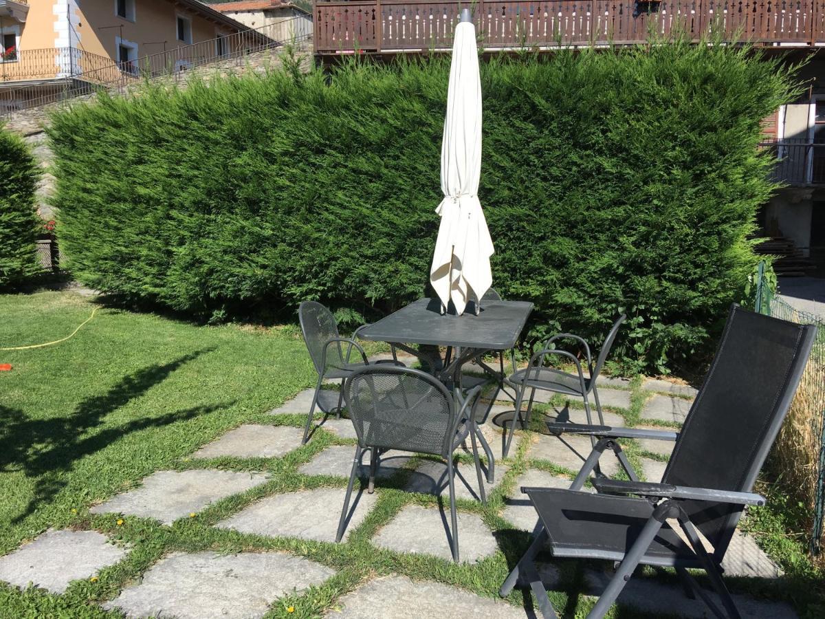 Lo Ponton Apartment Introd Exterior foto